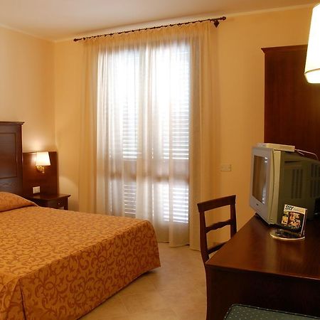 Hotel Villa Mokarta Salemi Szoba fotó