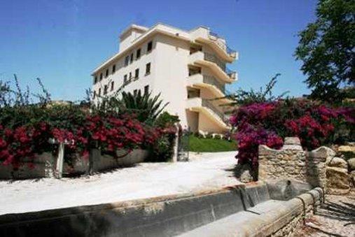 Hotel Villa Mokarta Salemi Kültér fotó